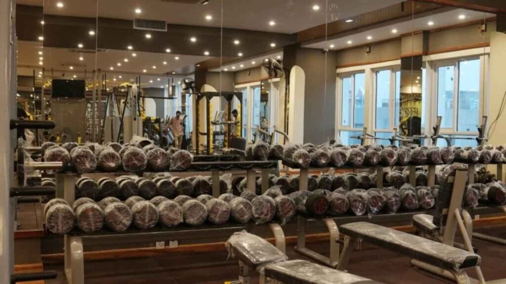 How to Use Gym Equipment for Beginners
