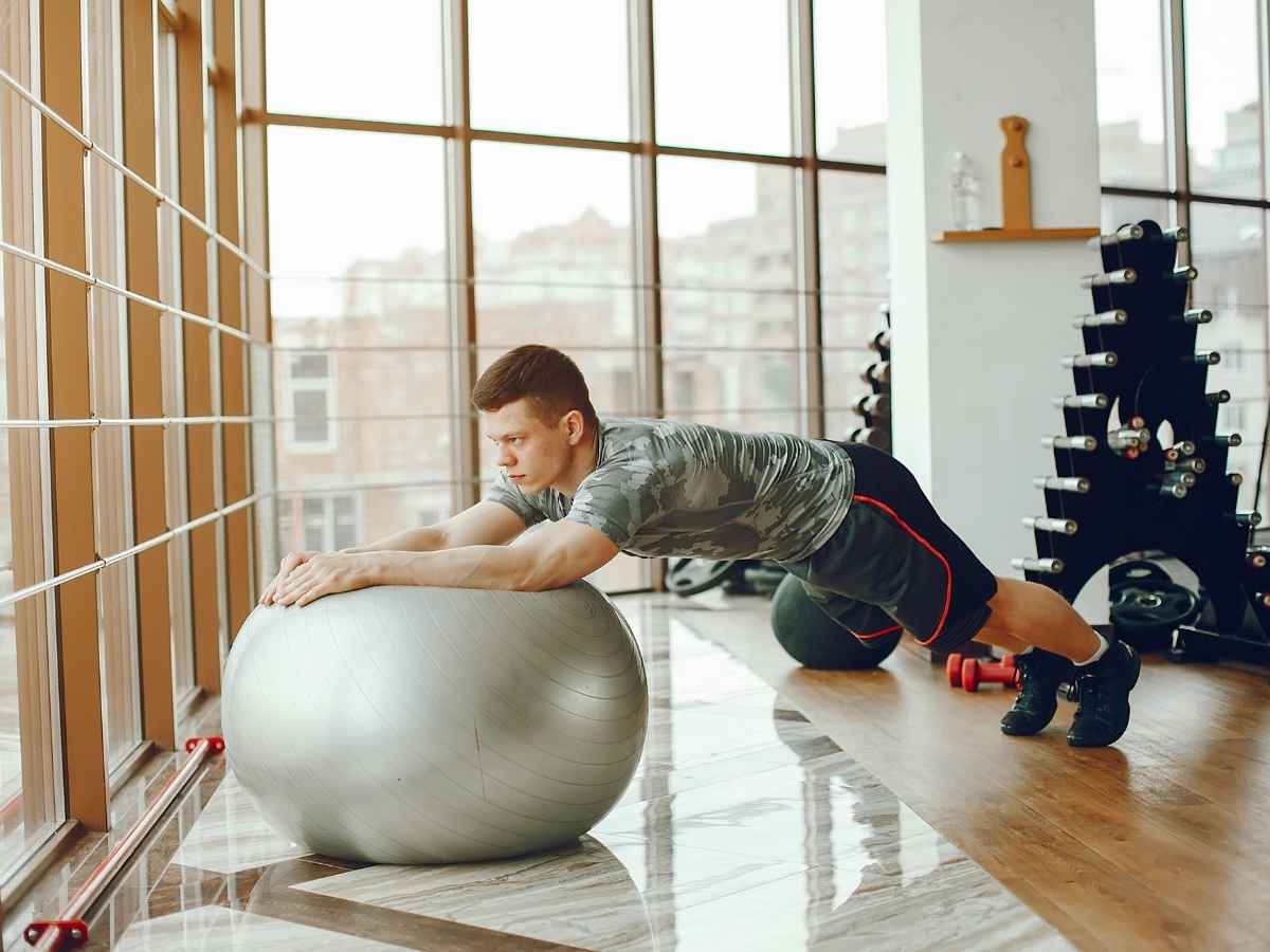 5 Safe Gym Ball Moves for a Stronger Core with Safety Tips